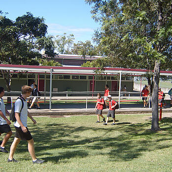 Benowa State High School