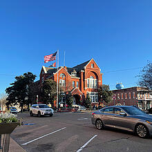 Lotte – Mississippi, Oxford High School